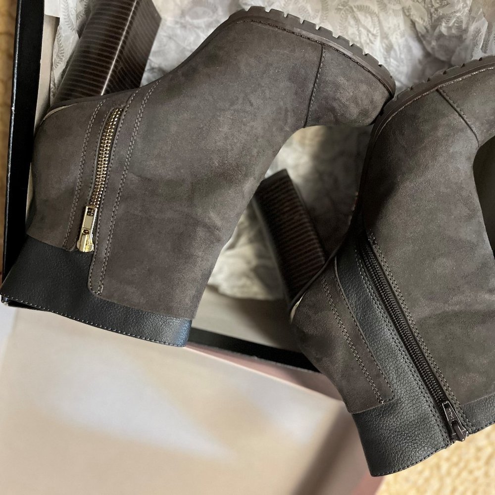 Women's Juicy Couture charcoal gray suede booties with gold accents/zippers